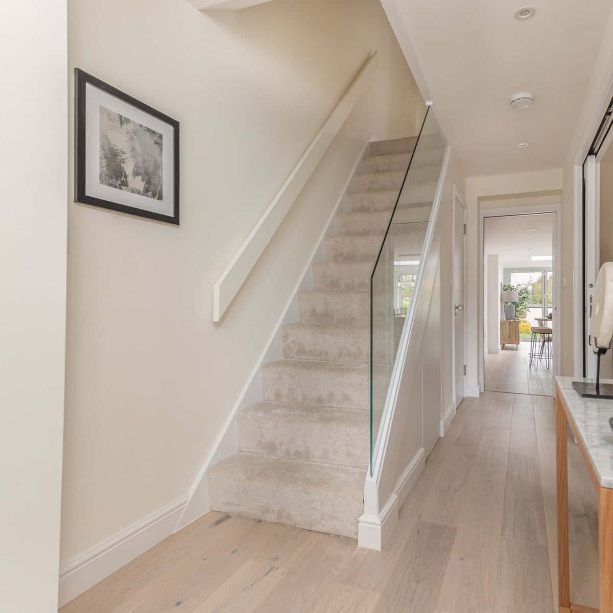 AR8412 Ashton &amp; Rose Glasson (Cappuccino Grande)