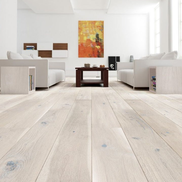 wide wood flooring planks (5351830421661)